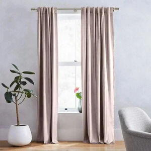 [West Elm] NWOT Luster Velvet Curtain - Dusty Blush